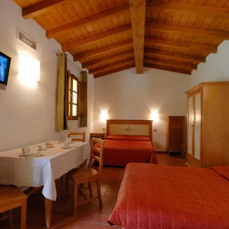 Lebbiano Hotel