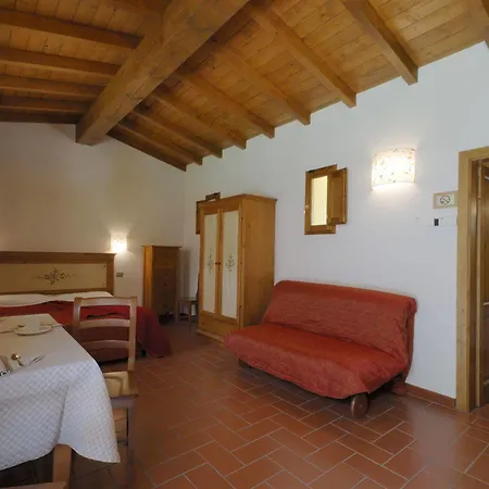 Hotel Lebbiano 3*